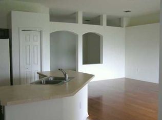 5524 Sparrow Hawk Ct, Zephyrhills, FL 33541