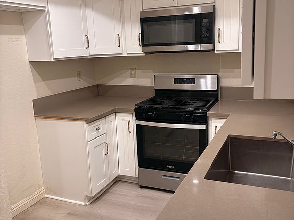 4th image of 8210 Rancheria Dr APT 4