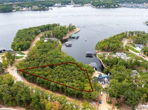 Lots 455 & 456 East Villages Estate Rd, Sunrise Beach, MO 65079