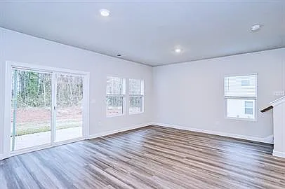 206 Telford Dr #1 — Photo 4