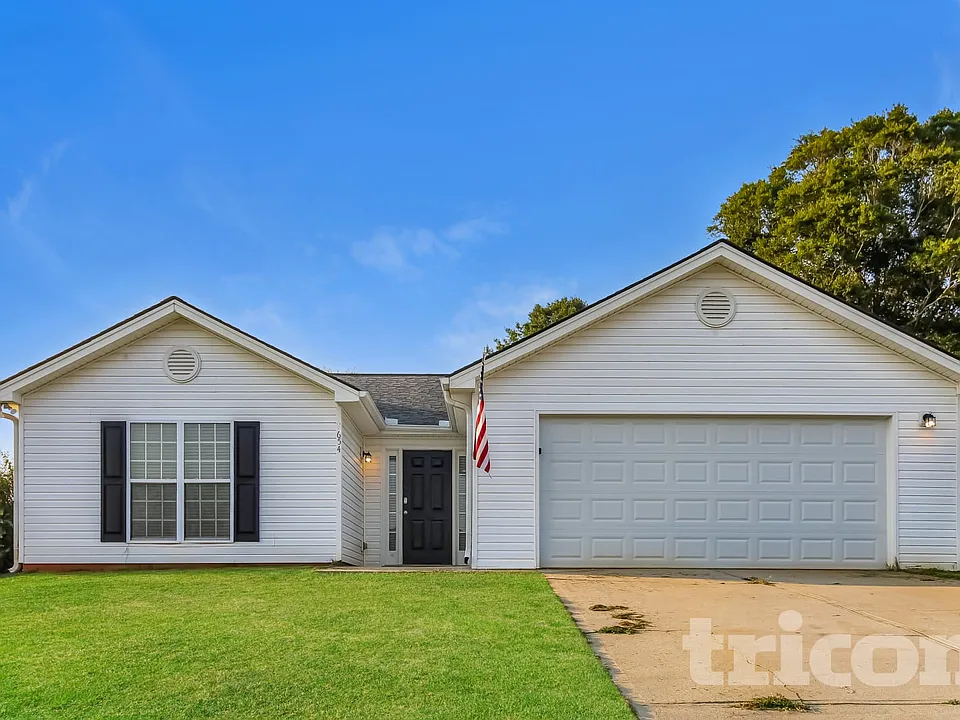 654 Palmer Ct