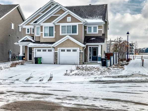 2329 82nd St SW, Edmonton, AB T6X 2J7