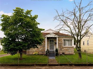 334 23rd St, Dunbar, WV 25064
