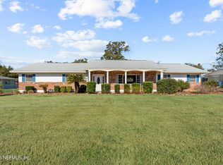 1075 Rolling Acres Dr, Deland, FL 32720