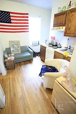 Rented by Hecht Group | media 8