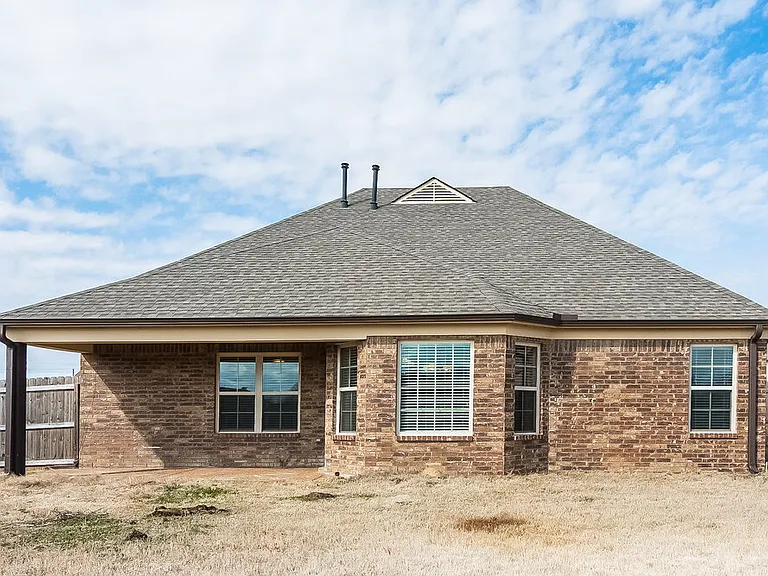 2847 S Cherry Dr — Photo 11
