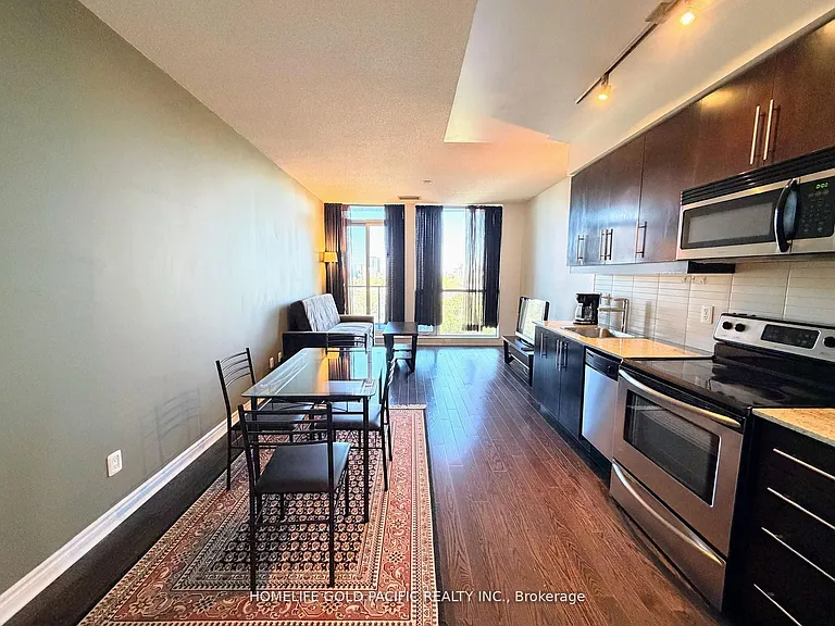 2885 Bayview Ave #715 — Photo 1