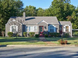 1046 Johnston St SE, Decatur, AL 35601