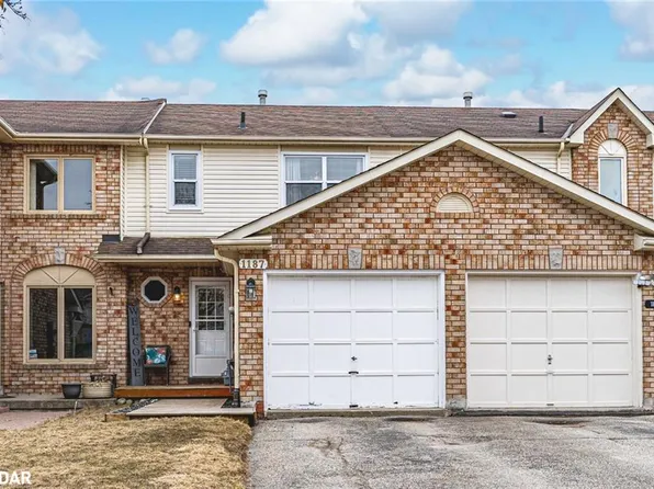 1187 Inniswood St, Innisfil, ON L9S 1X9