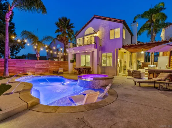 17840 Pueblo Vista Ln, San Diego, CA 92127