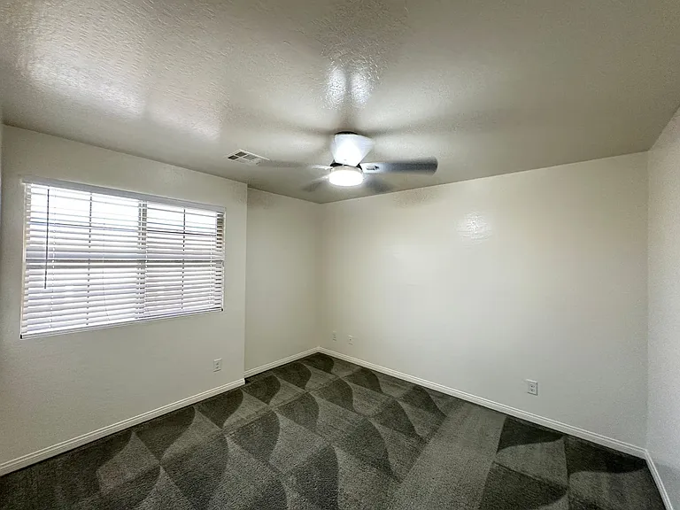 6784 Pivot Point St — Photo 13