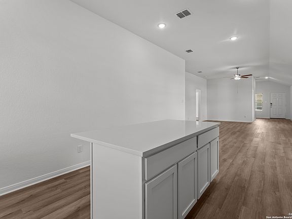 5th image of 1521 Golden Wheat