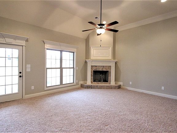 3rd image of 202 Monroe Way 251 #C-lot 251