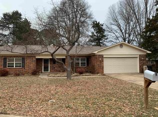 10 Juniper Pl, Searcy, AR 72143