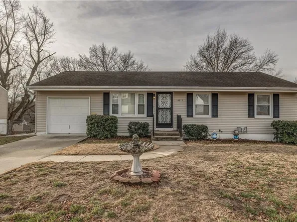 16317 E 33rd St S, Independence, MO 64055