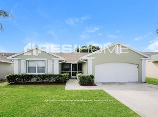 2460 SE 7th Pl, Homestead, FL 33033