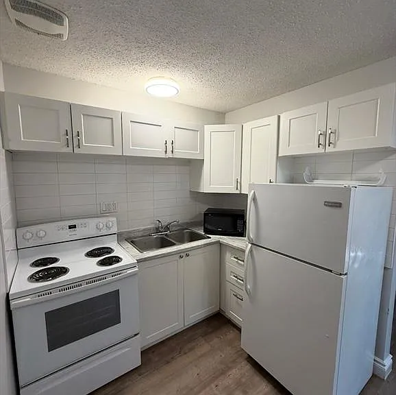 89 Sheldon Ave #22 — Photo 5