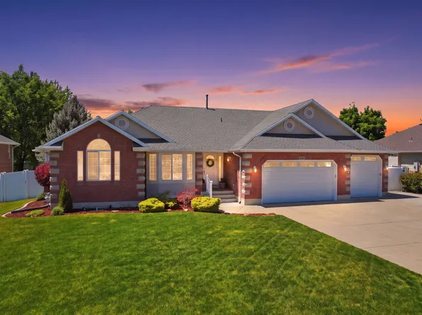 776 S Flint St W, Layton, UT 84041