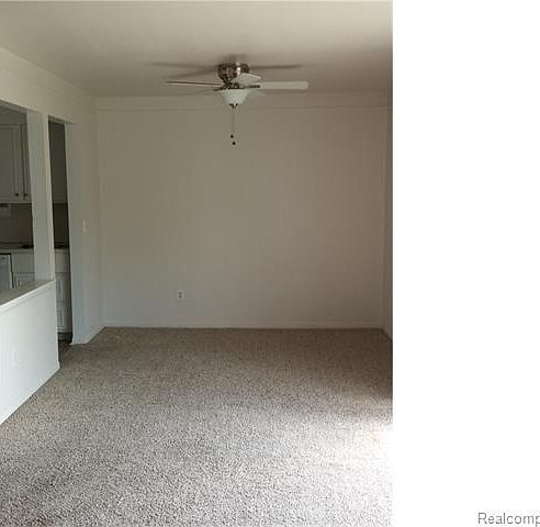 2nd image of 490 Fox Hills Dr N APT 3