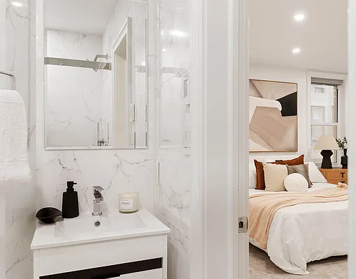 Sold by Nest Seekers International | media 7