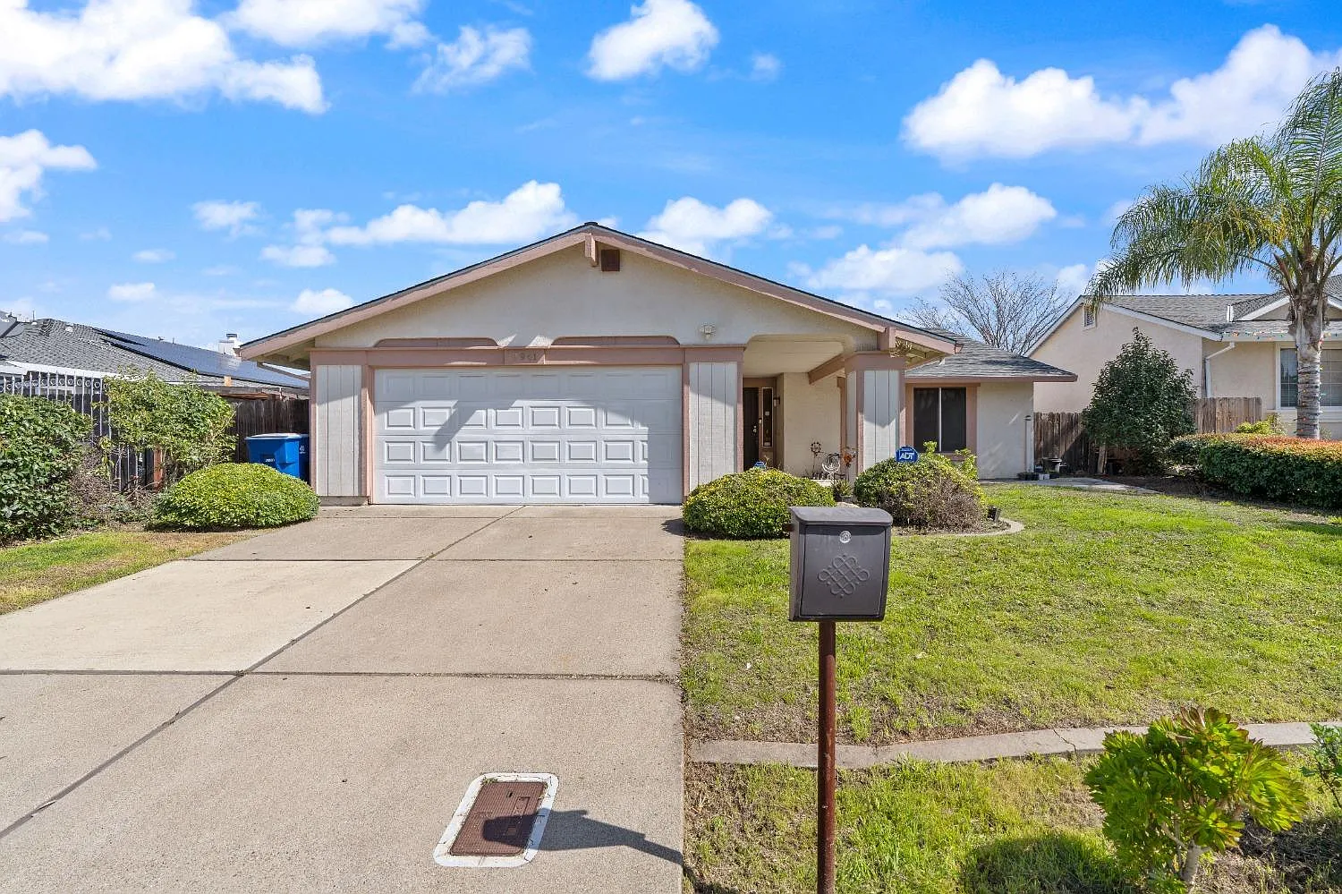 7941 Orenza Way photo 1