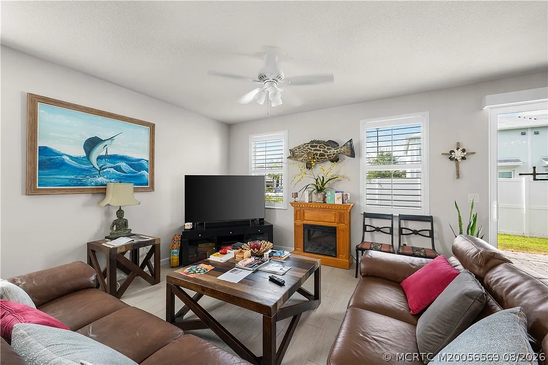 3 bed, 2.5 bath, 1808 sqft, $3,000 — Photo 4