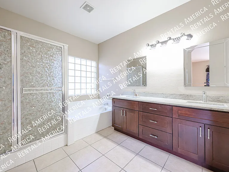 7414 N 88th Ln — Photo 30