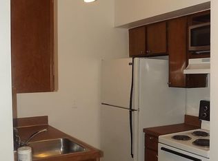 341 17th St SE APT 4, Washington, DC 20003