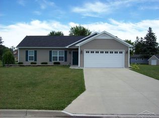 2151 Moonglow Ct, Saginaw, MI 48603