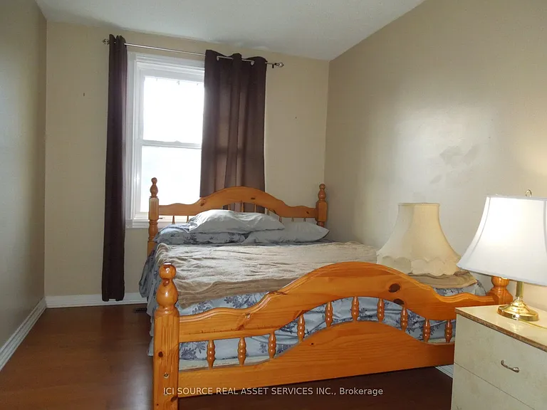 129 Ormond Dr — Photo 9