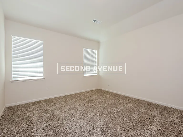 1329 Woodwinds Dr — Photo 11