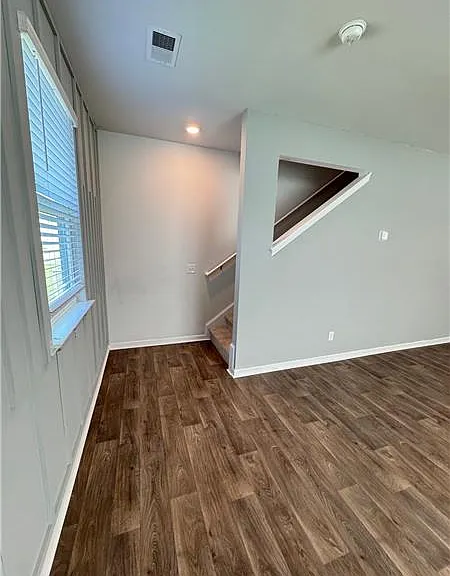 147 Troupe Dr — Photo 13