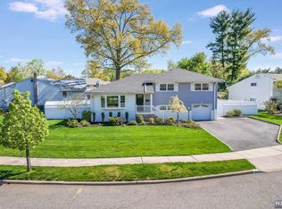 144 Oxford Cir, Oradell, NJ 07649