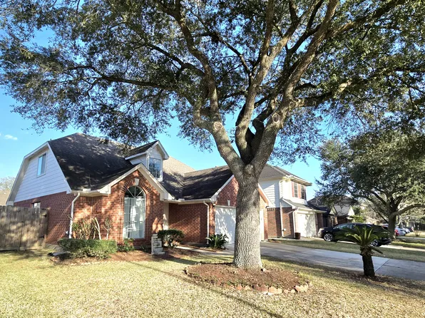 17015 Lighthouse View Dr, Friendswood, TX 77546