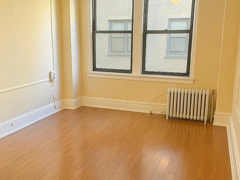 1324 Locust St #528 — Photo 1