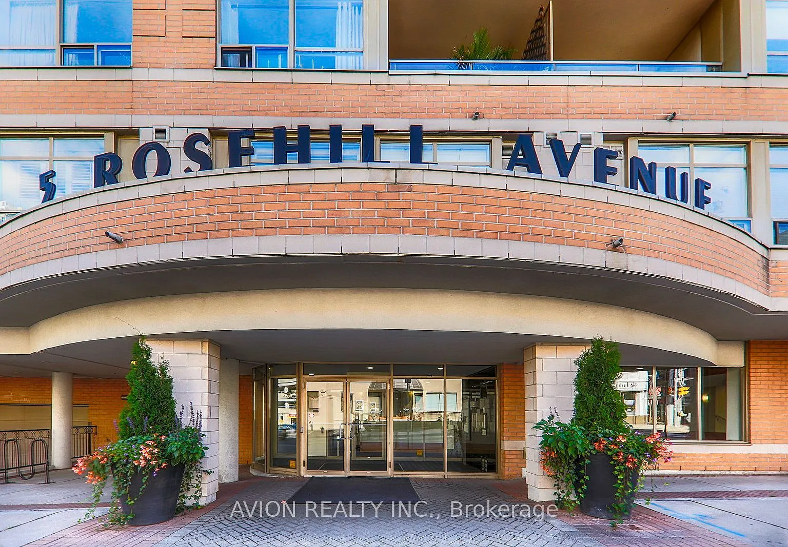 1 bed, $2,599 — Photo 1