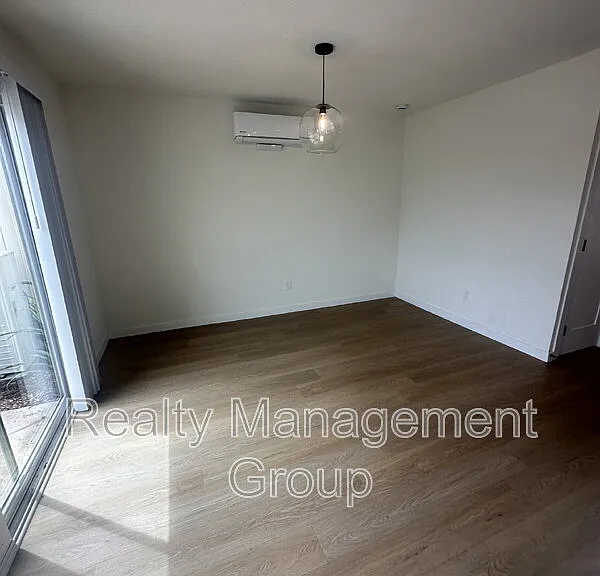 11218 Poblado Rd — Photo 14