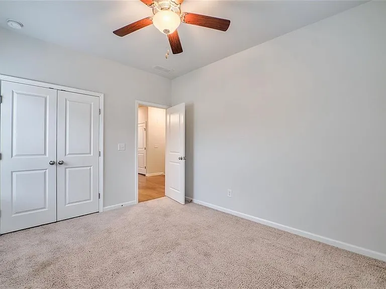 2510 Great Silver Fir Aly — Photo 24