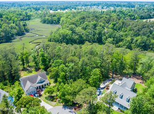 106 Mill Dam Rd, Hampstead, NC 28443