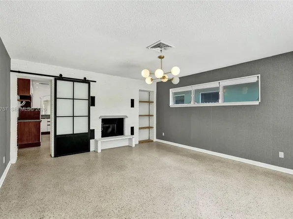 1421 S Palmway, Lake Worth, FL 33460