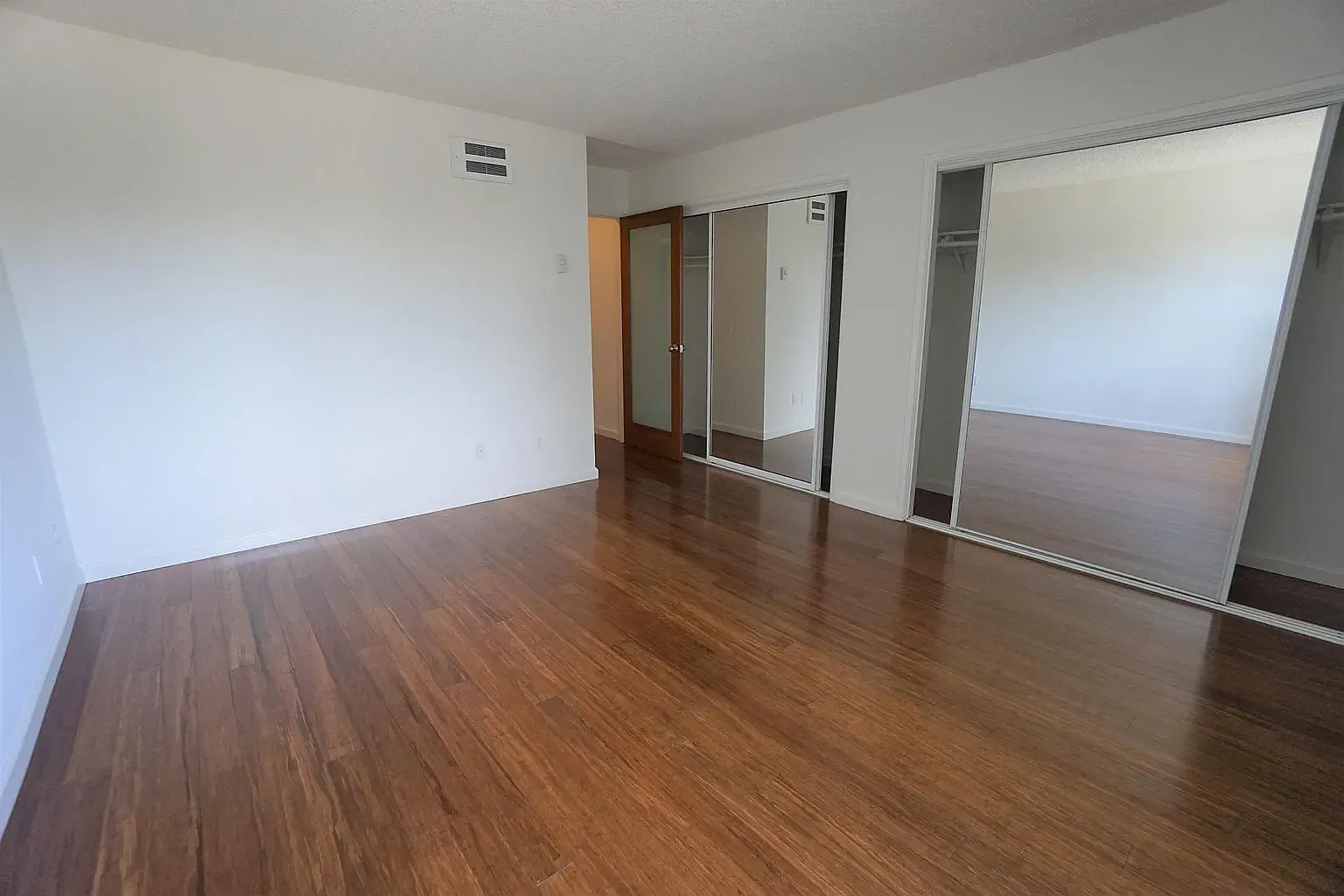 N Laurel Ave, West Hollywood — Photo 4