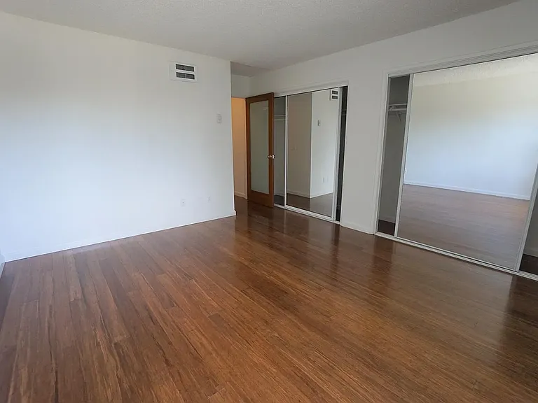 1320 N Citrus Ave #101 — Photo 3