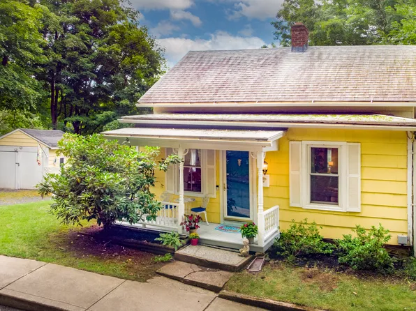 18 Gaynor Place, Vernon, CT 06066