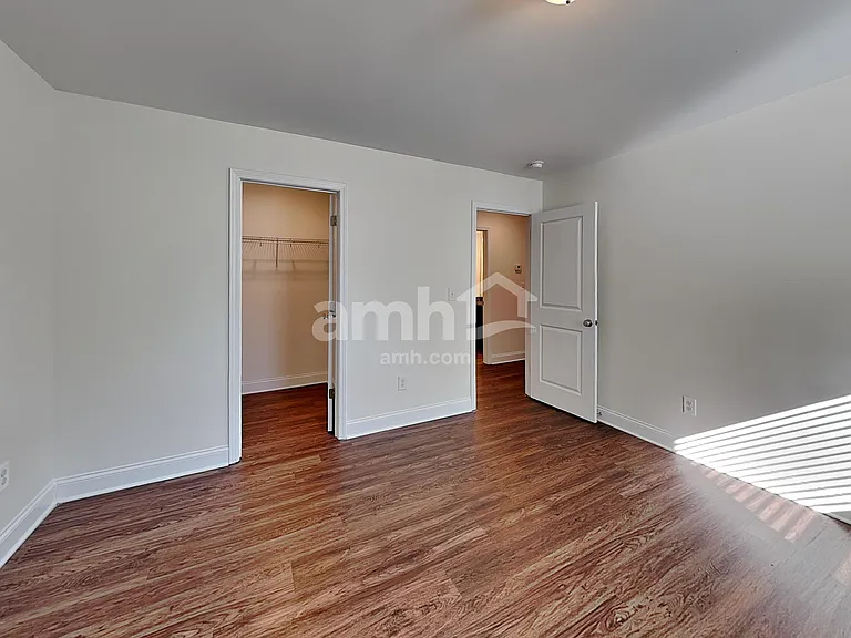 209 Stowe Rd — Photo 18