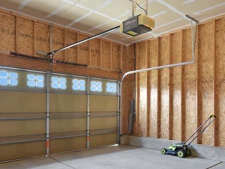 6821 W Remington Pl — Photo 14
