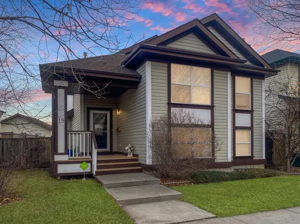 19 N Prestwick Grn SE, Calgary, AB T2Z 3M1