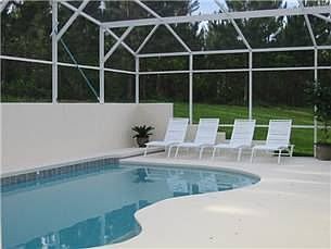 HR4P524HC-private-pool-area