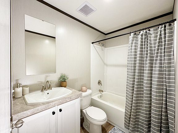 6th image of this home