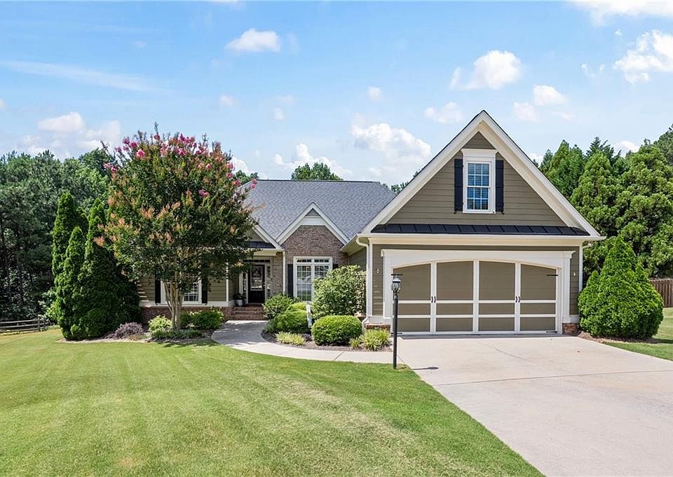 1st image of 1215 James Walter Dr