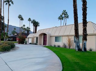 2930 E Avery Dr, Palm Springs, CA 92264